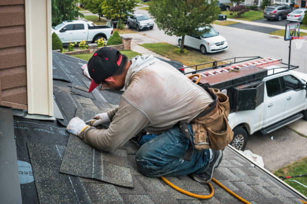 Professional Emergency Roof Repair technician working in Sapphire, NC